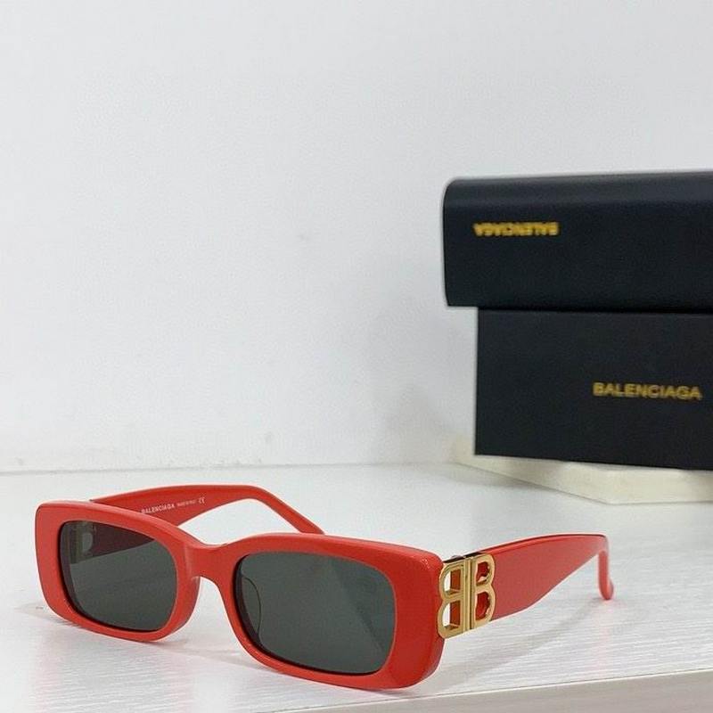 Balenciaga Sunglasses 75